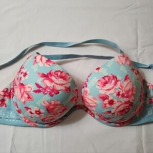 Victoria’s Secret PINK Bra 32DDD Wear Everywhere Push Up Floral